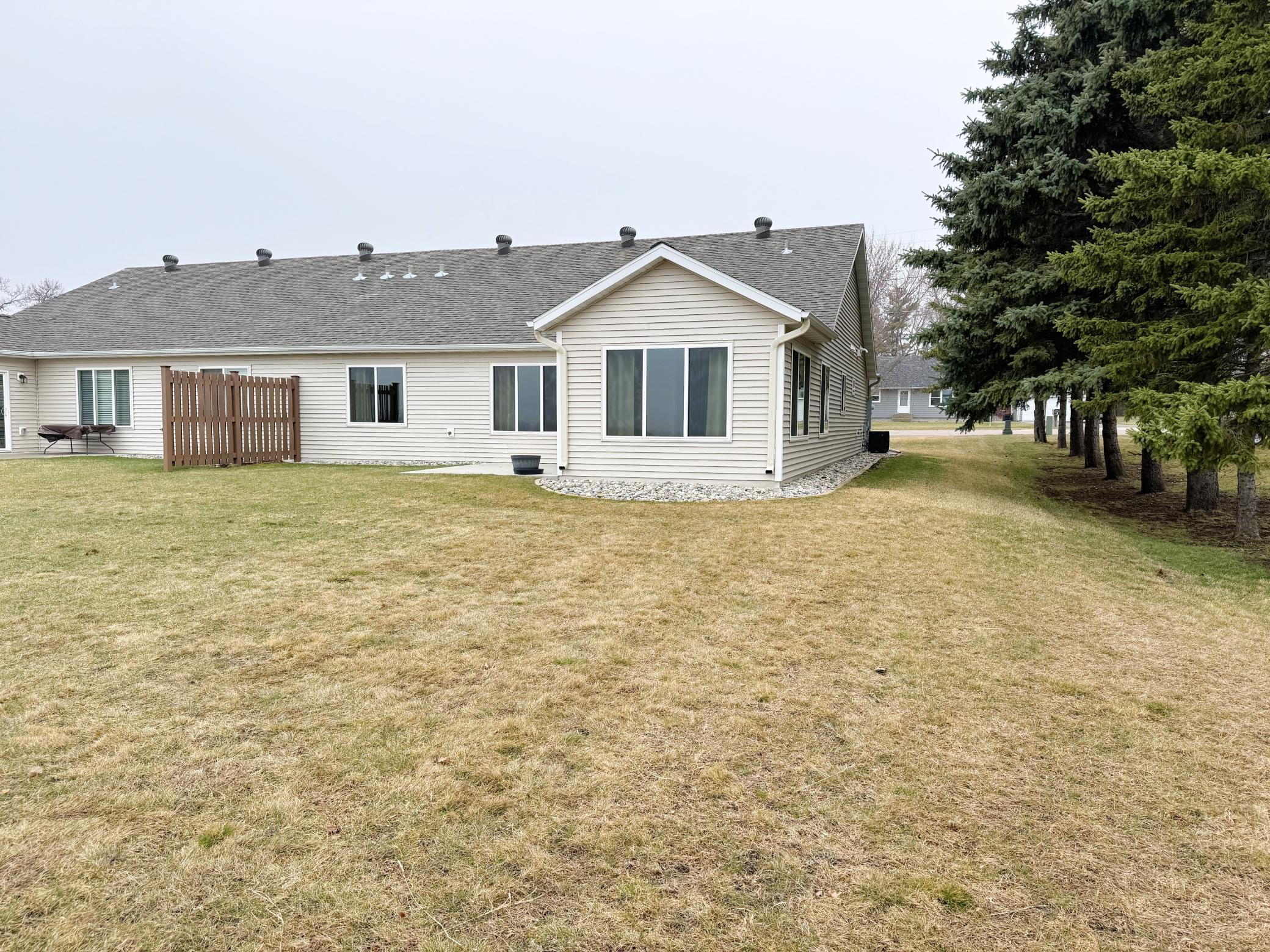 1821 South Cascade Street Fergus Falls, MN 56537 - Photo 36 of 39