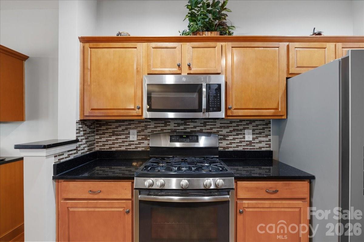 4209 Piccadilly Lane Fort Mill, SC 29707 - Photo 7 of 30