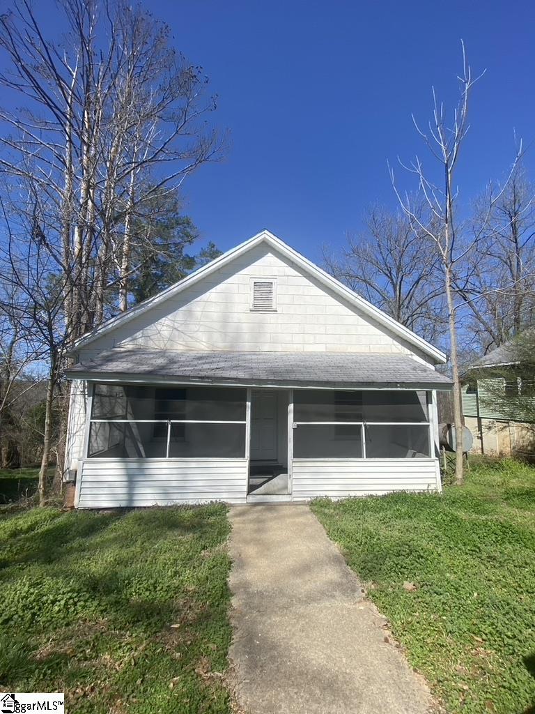 16 Reeves Street Enoree, SC 29335 - Photo 1 of 8