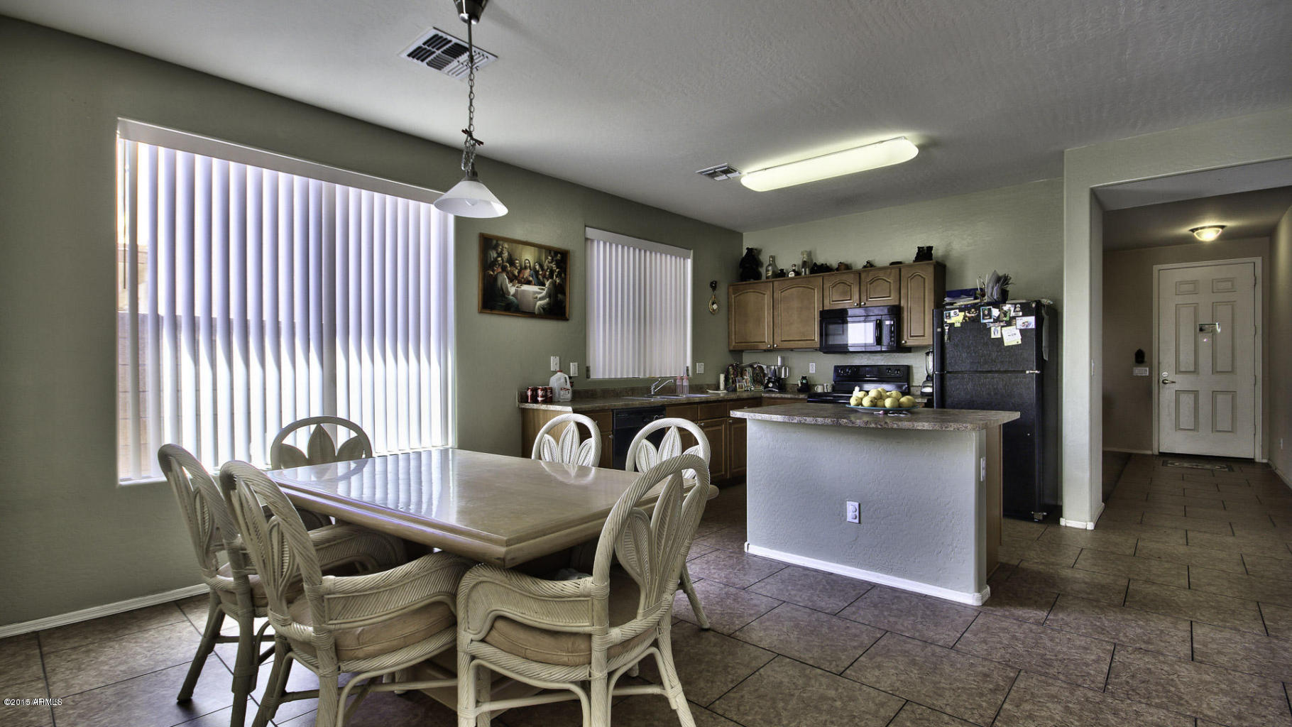 3107 West Alta Vista Road Phoenix, AZ 85041 - Photo 8 of 23 20150403160716126901000000-o