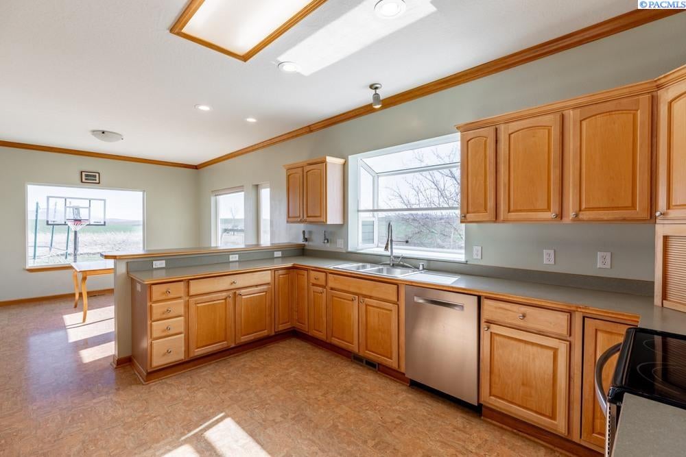 1091 Sunshine Road Pullman, WA 99163 - Photo 10 of 50 Gallery Image 10