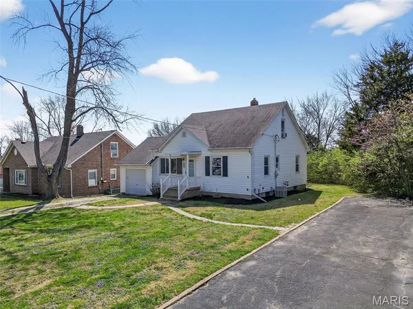 $230,000 | 1226 Westridge Drive, Washington, MO 63090