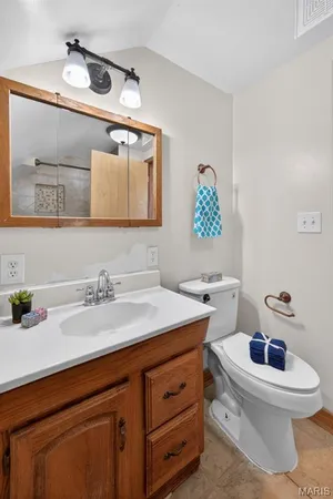 $230,000 | 1226 Westridge Drive, Washington, MO 63090