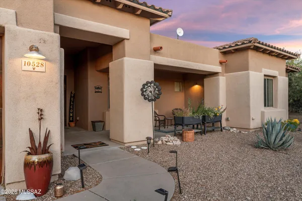 $760,000 | 10528 South Coyote Melon Loop, Vail, AZ 85641