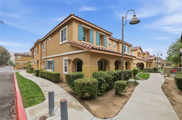 $375,000 | 25868 Iris Avenue, Unit B, Moreno Valley, CA 92551