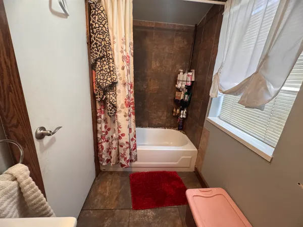 $210,000 | 424 West Railroad Avenue, Green River, WY 82935