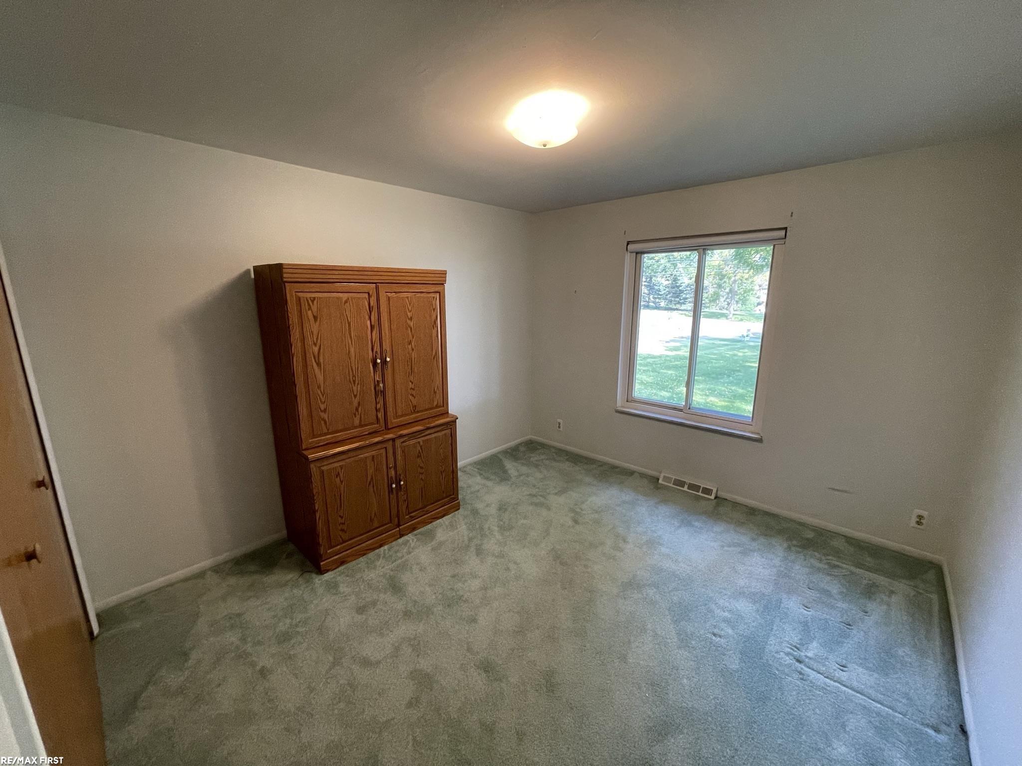 6562 Orion Road Rochester Hills, MI 48306 - Photo 14 of 19
