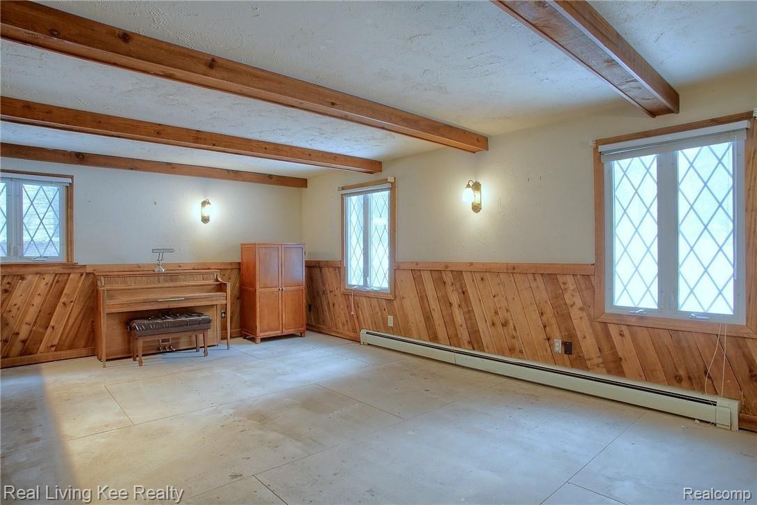 68125 Dequindre Road Oakland, MI 48363 - Photo 33 of 40 33-Finished Lower Level.jpg