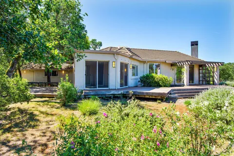$1,350,000 | 251 Cavedale Road, Sonoma, CA 95476