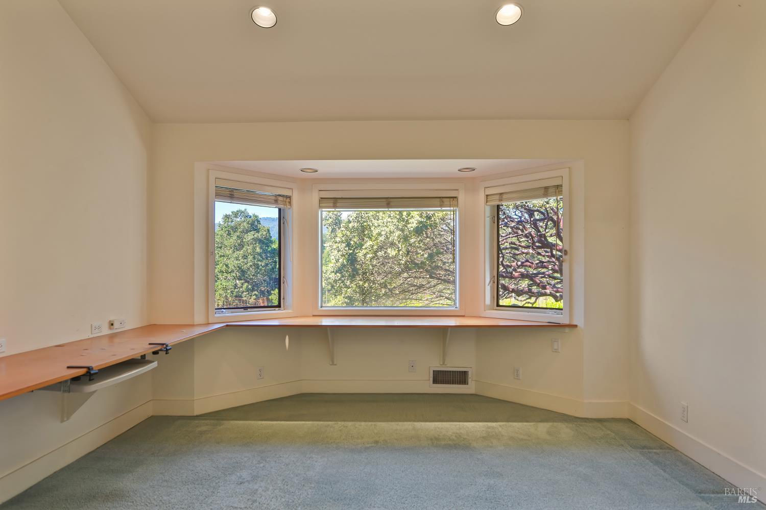 251 Cavedale Road Sonoma, CA 95476 - Photo 10 of 21