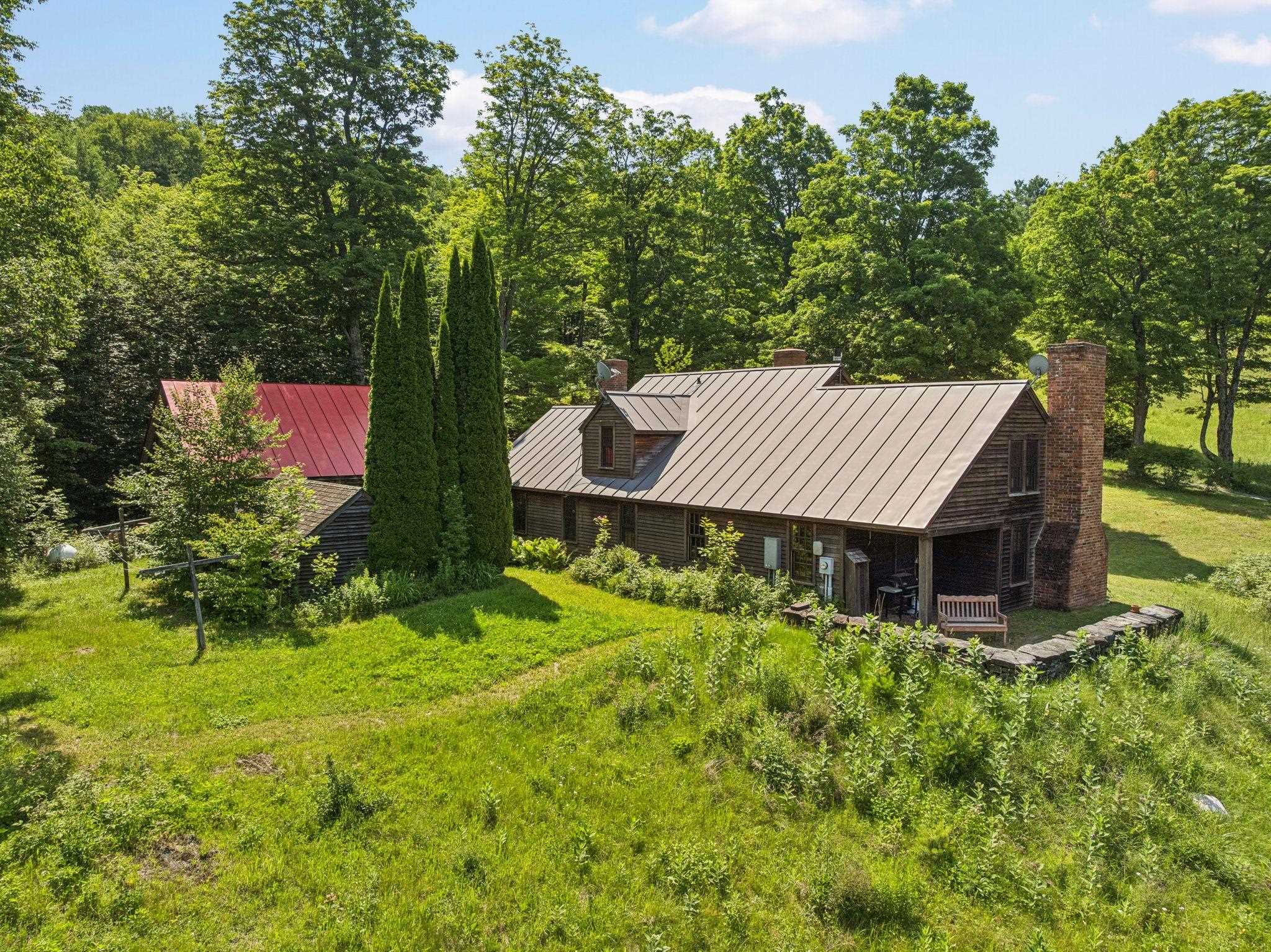 38 Ordway Road Strafford, VT 05072 - Photo 2 of 40
