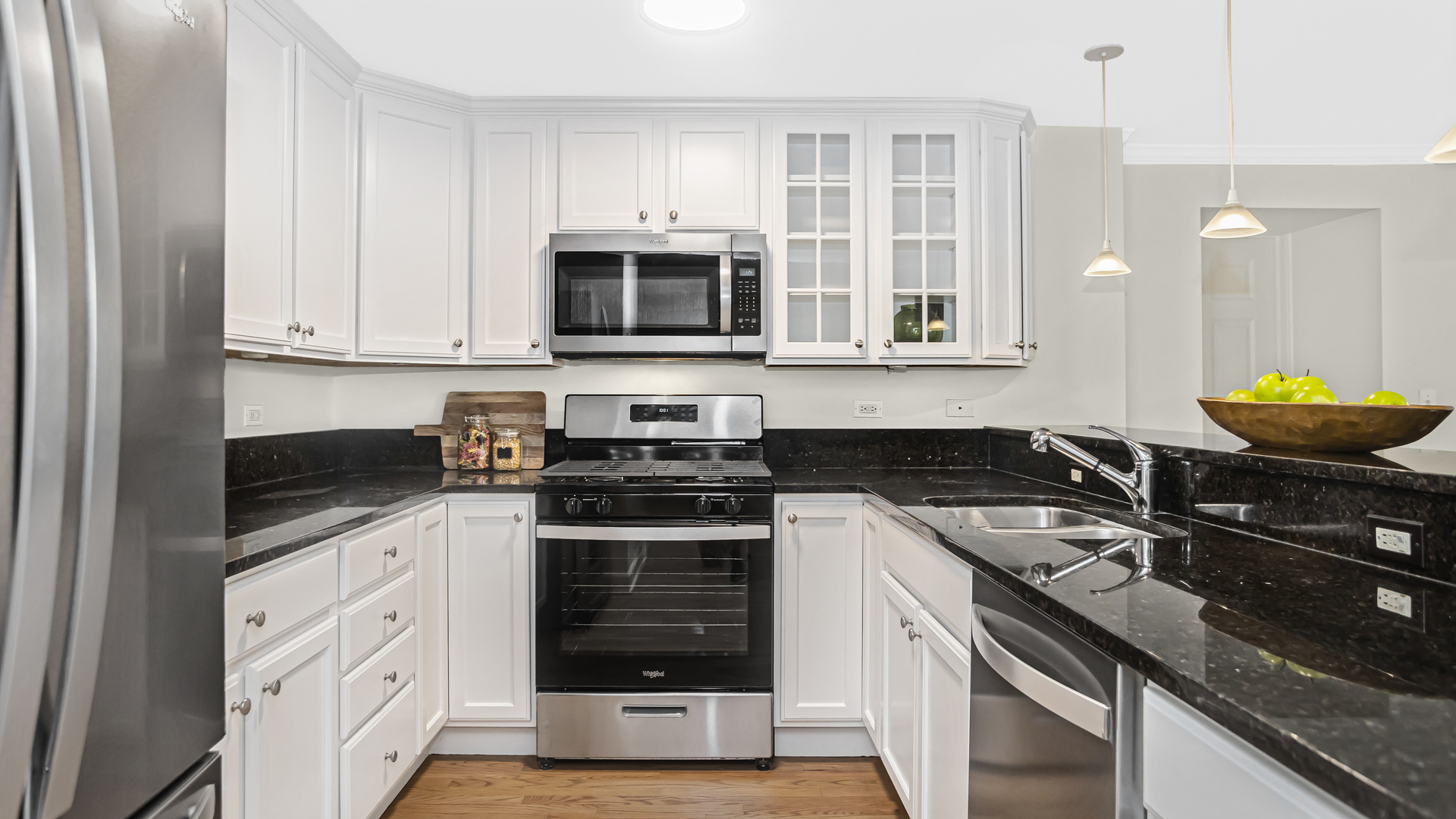 1405 West Rascher Avenue, Unit G Chicago, IL 60640 - Photo 6 of 14 Gallery Image 6