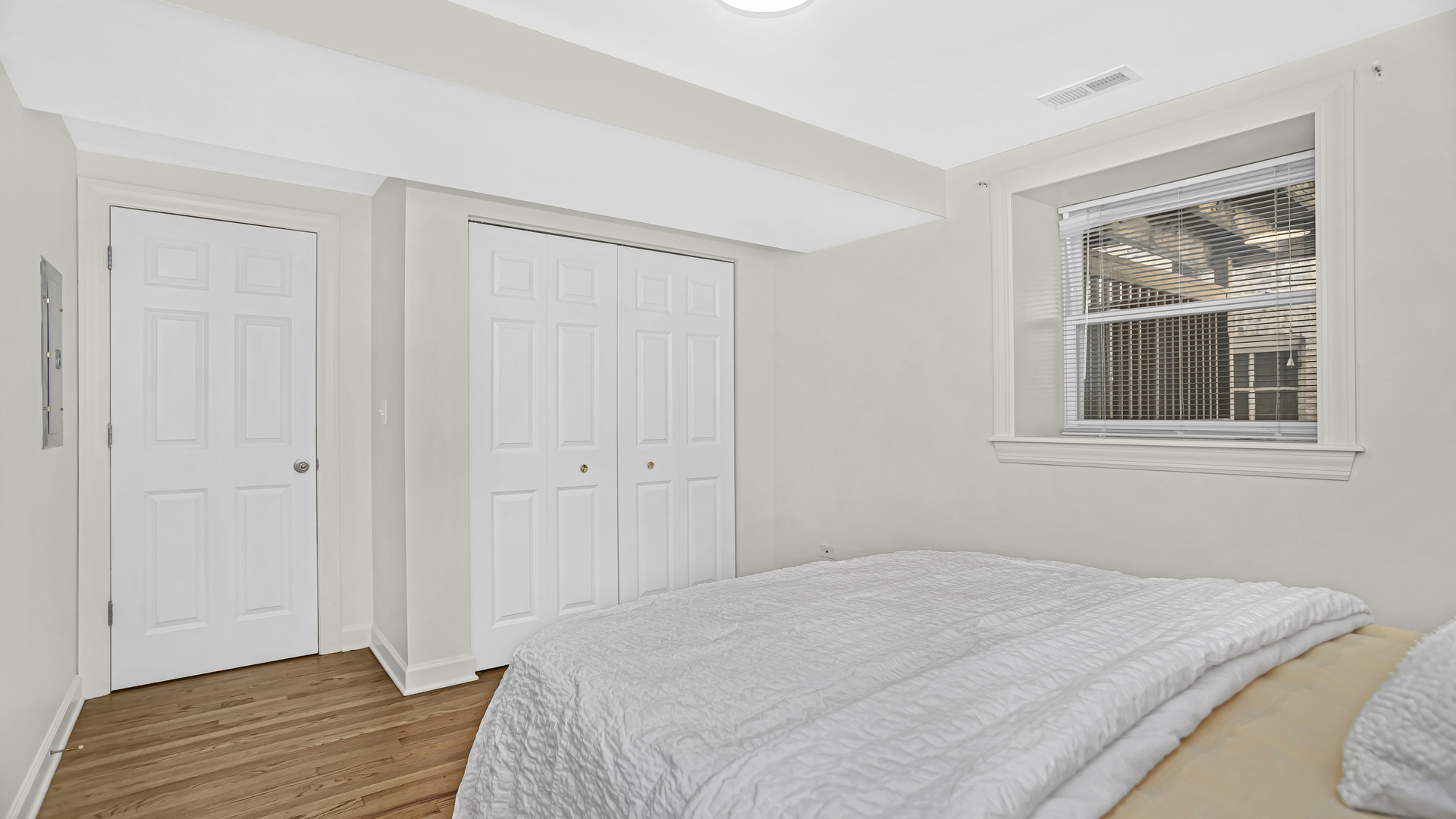 1405 West Rascher Avenue, Unit G Chicago, IL 60640 - Photo 7 of 14 Gallery Image 7