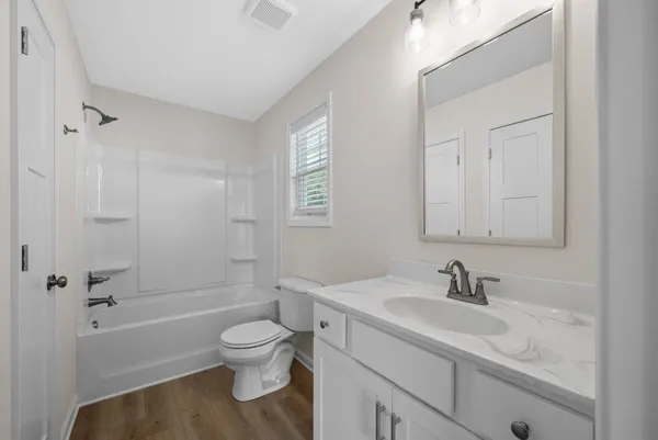 $1,495 | 178 Oak Street, Clarksville, TN 37042