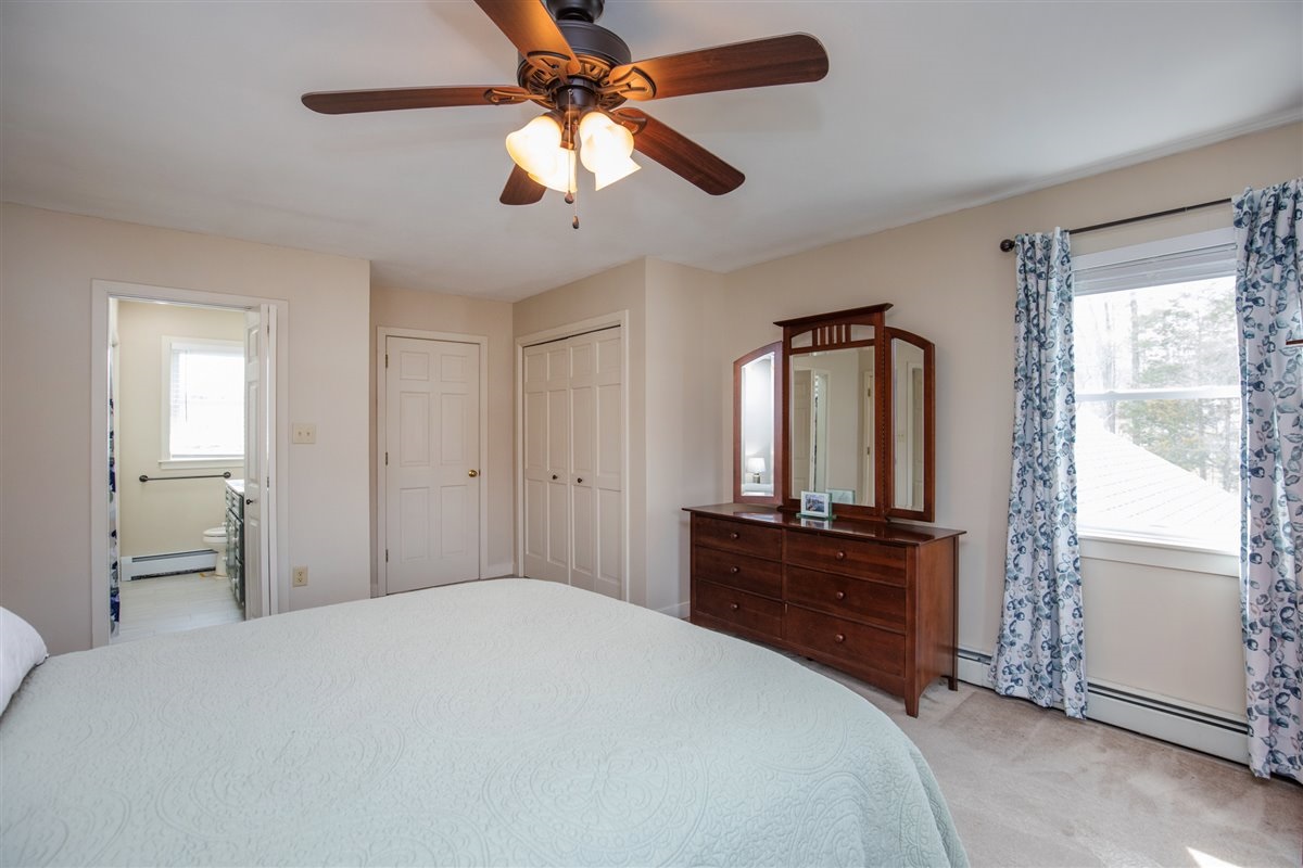 43 Haverhill Road Salem, NH 03079 - Photo 22 of 40