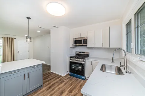 $399,900 | 1417 North Wilke Road, Arlington Heights, IL 60004