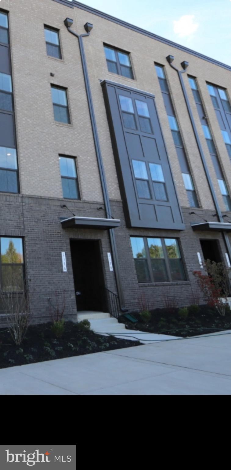 117 East Cromwell Street, Unit A Baltimore, MD 21230 - Photo 2 of 35 a view of a garage