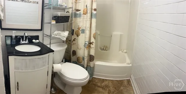 $430,000 | 247 Stonebridge Drive, Savannah, GA 31410