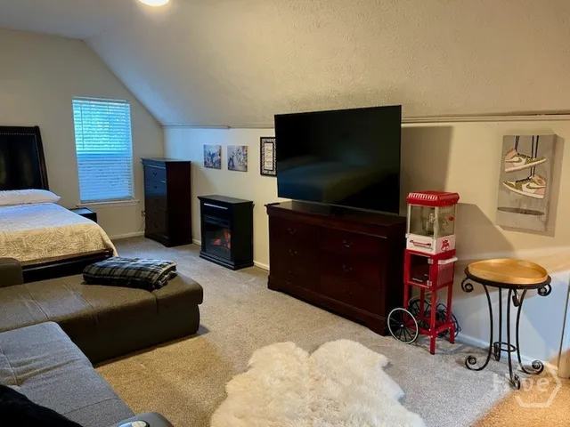 $430,000 | 247 Stonebridge Drive, Savannah, GA 31410