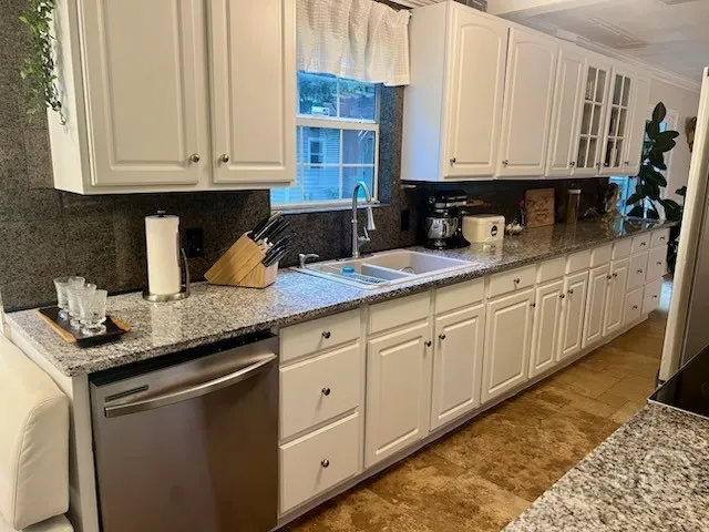 $430,000 | 247 Stonebridge Drive, Savannah, GA 31410