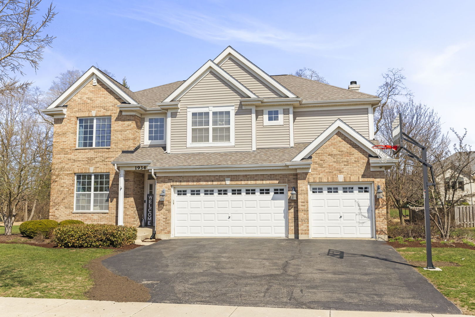 1934 Raintree Road Yorkville, IL 60560 - Photo 35 of 40 a view of house with yard