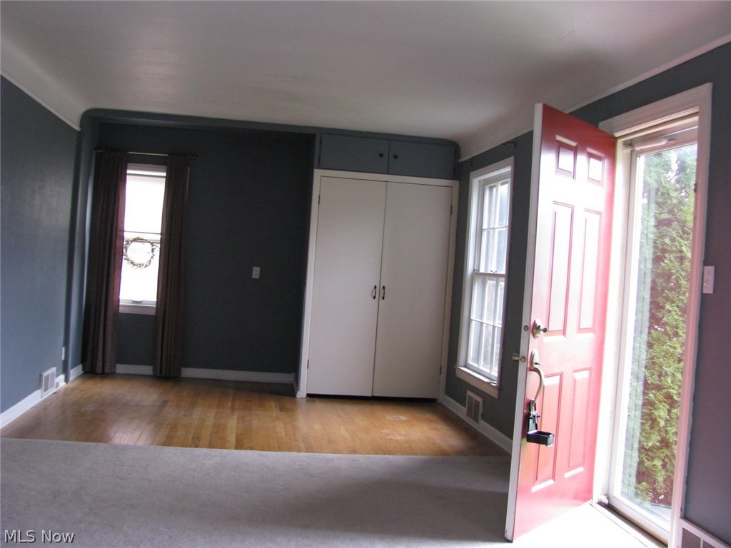 5651 Wellington Road Cleveland, OH 44124 - Photo 9 of 33
