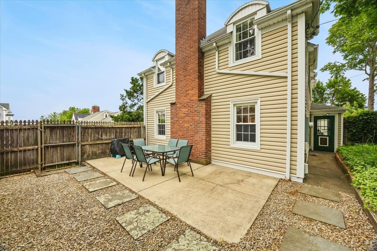 749 High Street Fall River, MA 02720 - Photo 23 of 28 Gallery Image 23