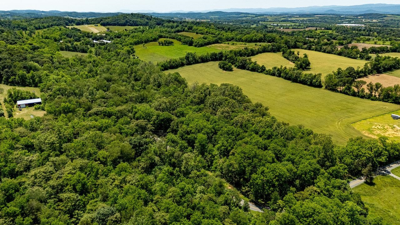 2410 Mauzy Athlone Road Harrisonburg, VA 22802 - Photo 3 of 28 an aerial view of multiple house