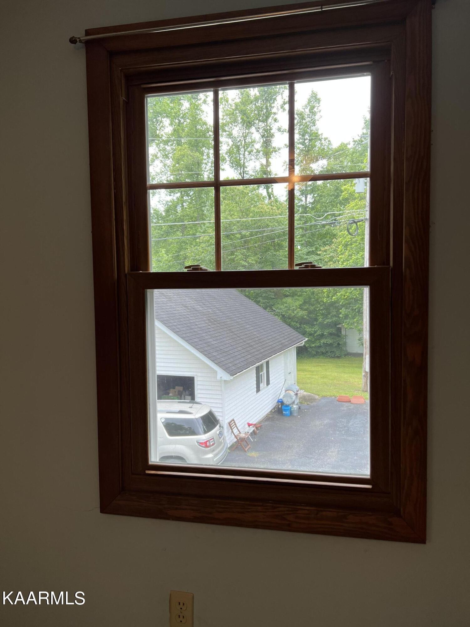 561 Grape Rough Road Oneida, TN 37841 - Photo 29 of 33 Gallery Image 29