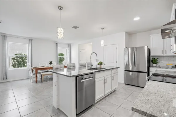 $479,000 | 3307 Hilltop Circle, Bradenton, FL 34211