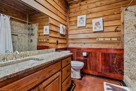 $699,900 | 7272 County Road 3516, Quinlan, TX 75474