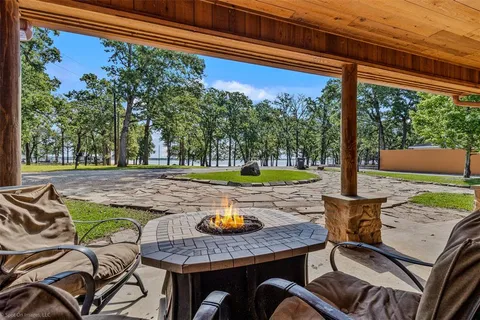 $699,900 | 7272 County Road 3516, Quinlan, TX 75474