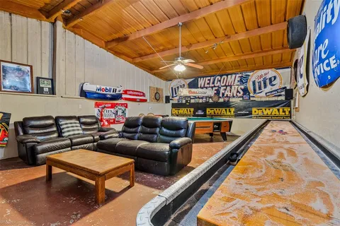 $699,900 | 7272 County Road 3516, Quinlan, TX 75474