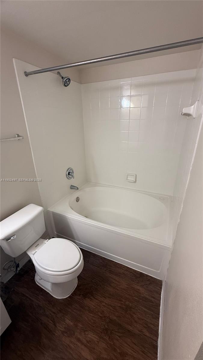 220 Southwest 116th Avenue, Unit 15206 Pembroke Pines, FL 33025 - Photo 8 of 12