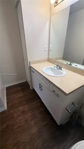 $2,000 | 220 Southwest 116th Avenue, Unit 15206, Pembroke Pines, FL 33025