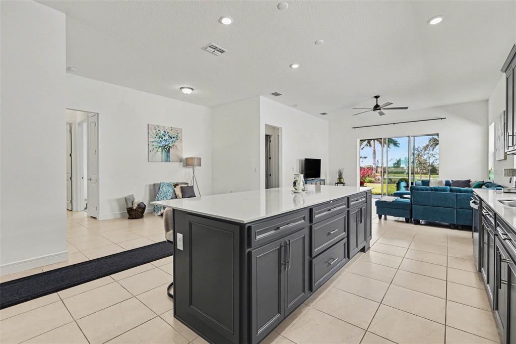 9925 Pier Point Terrace Palmetto, FL 34221 - Photo 13 of 45