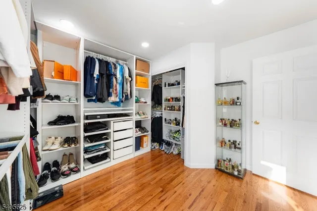 $2,600 | 118 Race Street, Unit 2, Elizabeth, NJ 07202