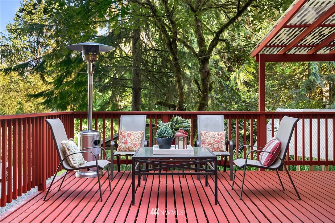 28701 Northeast Cherry Valley Road Duvall, WA 98019 - Photo 2 of 29 Gallery Image 2