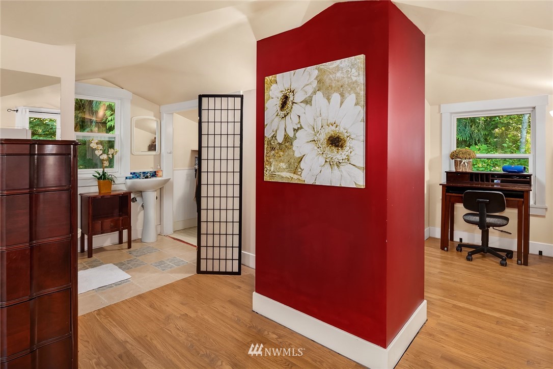 28701 Northeast Cherry Valley Road Duvall, WA 98019 - Photo 17 of 29 Gallery Image 17