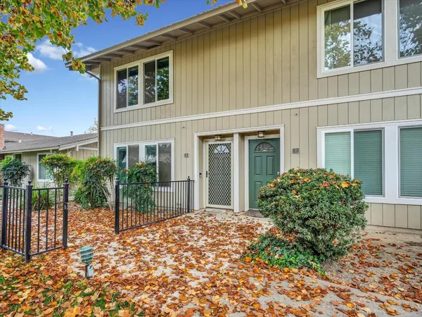 $284,900 | 1177 Norwegian Avenue, Unit 8, Modesto, CA 95350