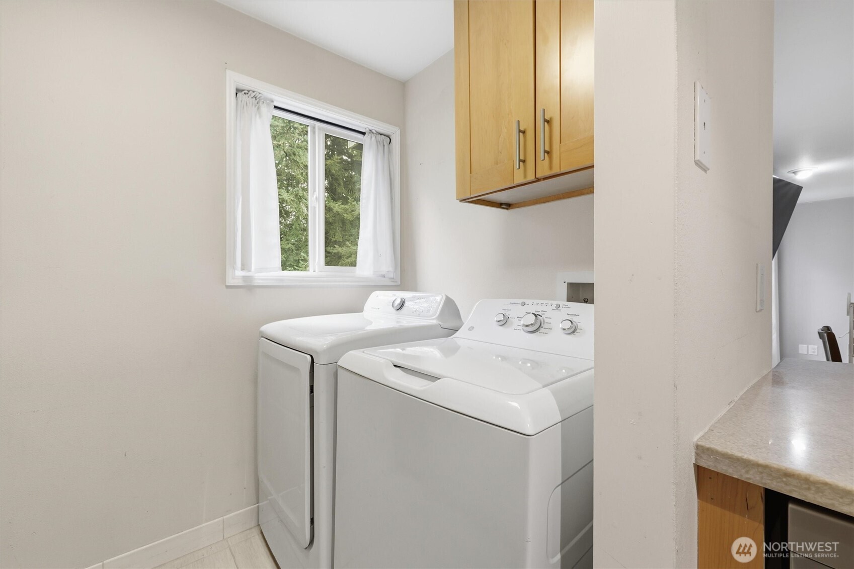 14401 Southeast Petrovitsky Road, Unit E101 Renton, WA 98058 - Photo 11 of 20 Gallery Image 11
