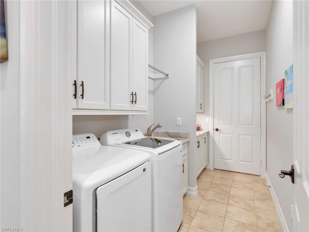 7864 Valencia Court Naples, FL 34113 - Photo 40 of 48