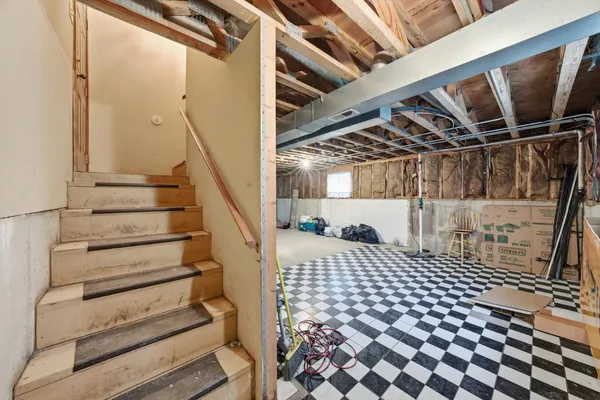 $235,000 | 12442 South Wood Street, Calumet Park, IL 60827