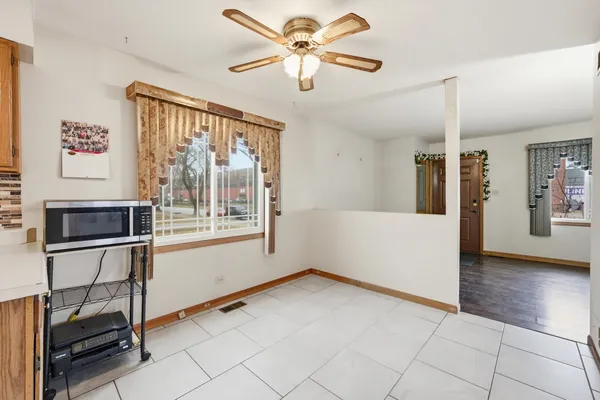$235,000 | 12442 South Wood Street, Calumet Park, IL 60827