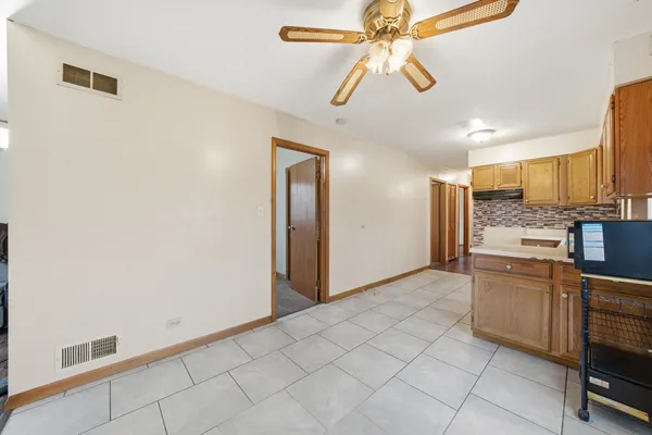 $235,000 | 12442 South Wood Street, Calumet Park, IL 60827