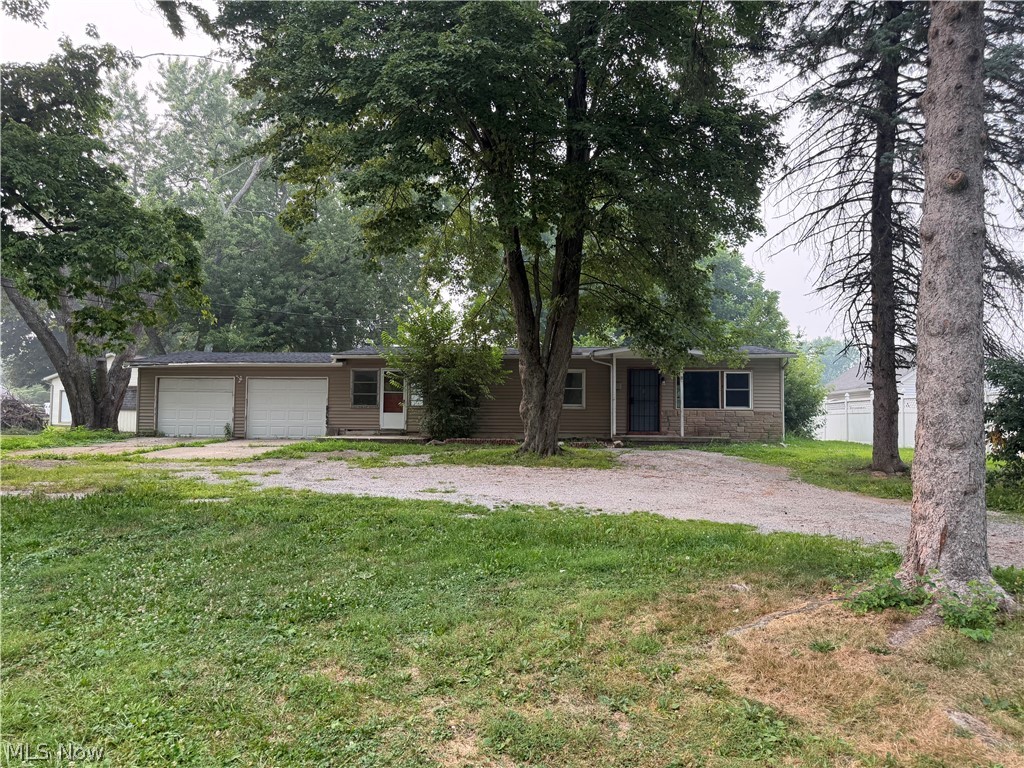 6933 Navarre Road Southwest Massillon, OH 44646 - Photo 1 of 15 Gallery Image 1