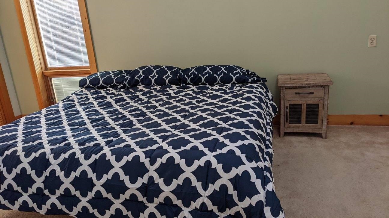 128 Charlies Place Rutland Town, VT 05701 - Photo 13 of 19