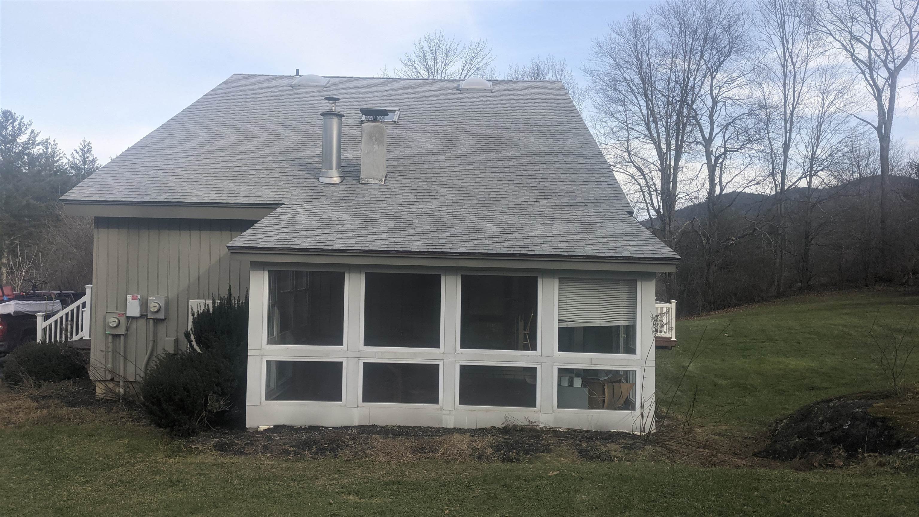 128 Charlies Place Rutland Town, VT 05701 - Photo 4 of 19