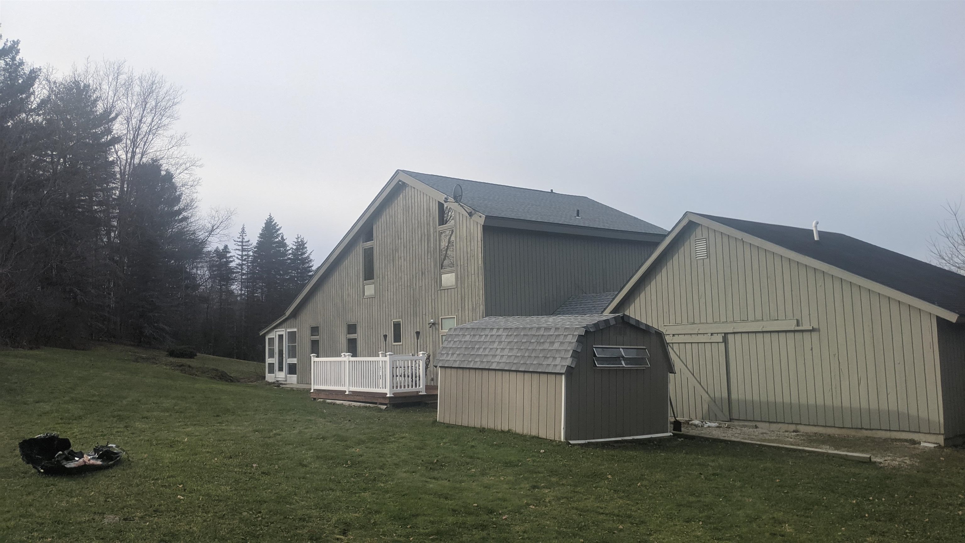 128 Charlies Place Rutland Town, VT 05701 - Photo 5 of 19