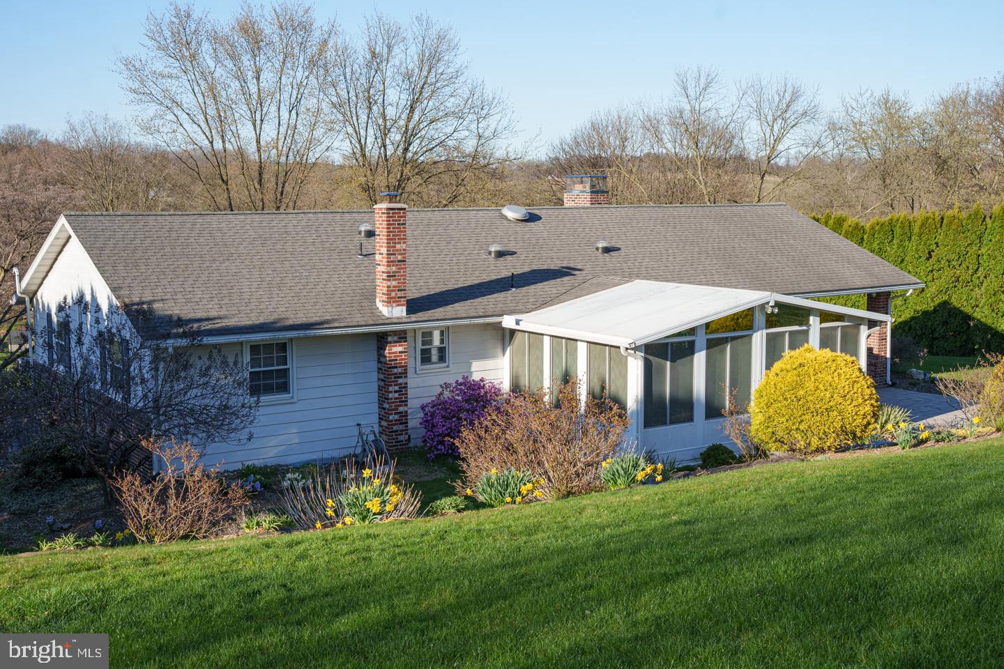 102 Cross Key Road Bernville, PA 19506 - Photo 4 of 25 Gallery Image 4